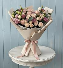 Букет цветов из:  Розы и Лизиантусы в Пивоварихе