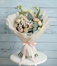 Букет цветов из:  Розы и Лизиантусы в Пивоварихе