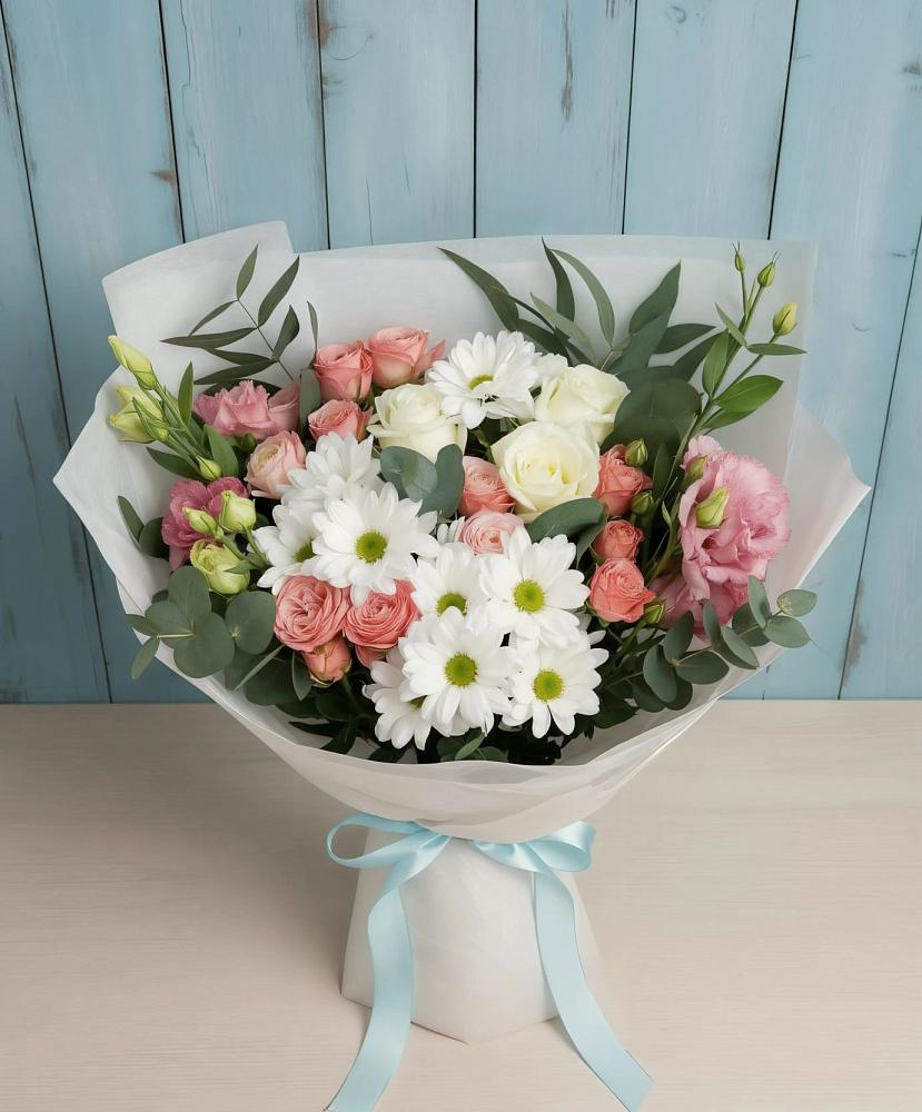 Букет цветов из: Розы, Лизиантусы и Хризантемы в Пивоварихе