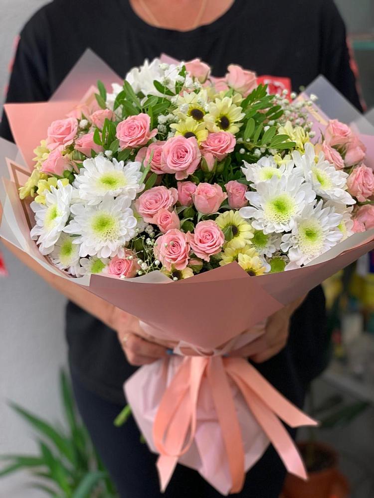 Букет цветов из: Розы и Хризантемы в Пивоварихе