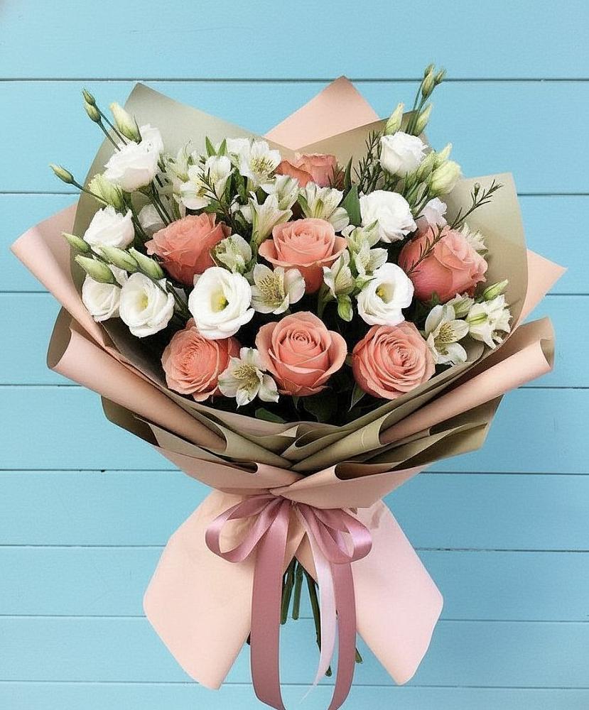 Букет цветов из: Розы, Альстромерии и Лизиантусы в Пивоварихе