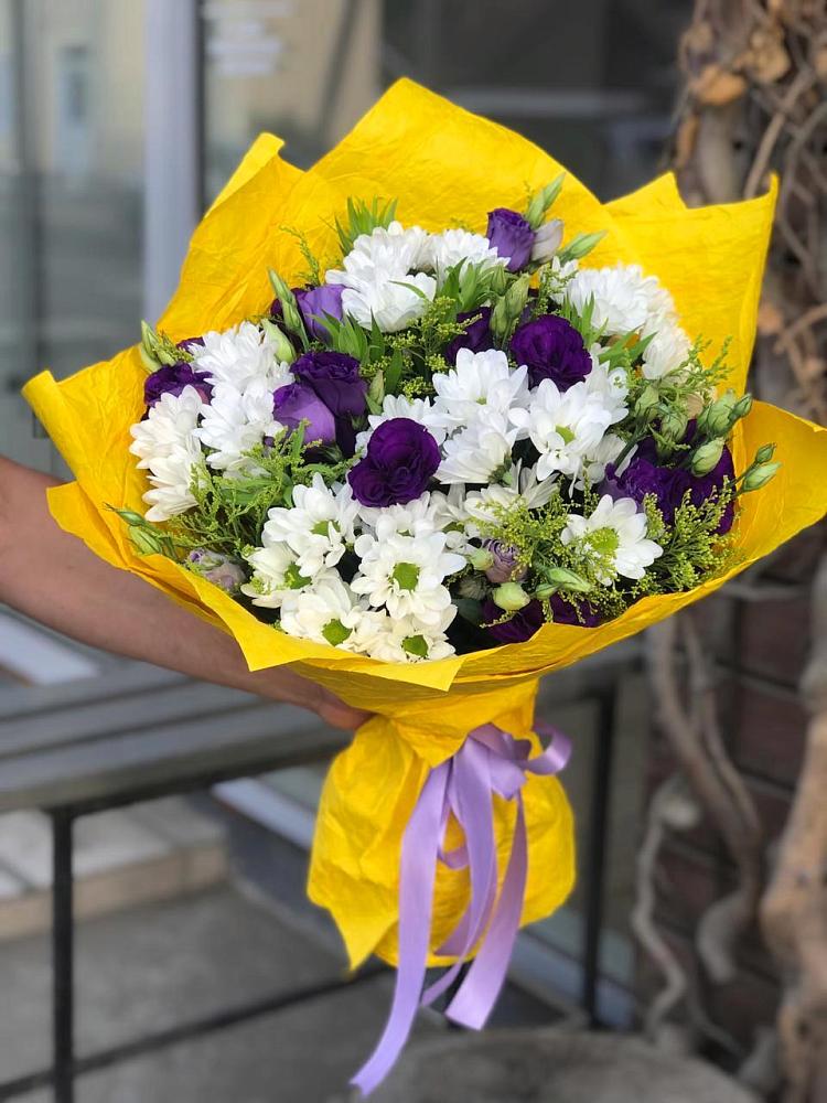 Букет цветов из: Ирисы, Хризантемы и Ромашки в Пивоварихе