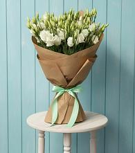 Букет цветов из:  Лизиантусы в Пивоварихе