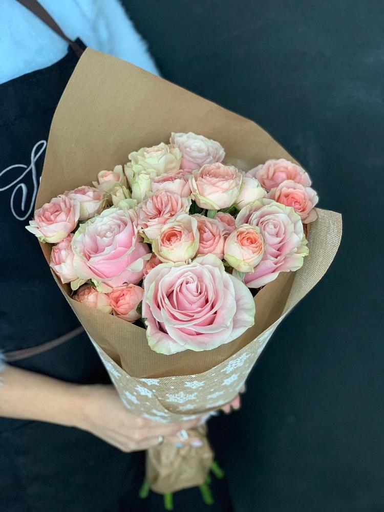 Букет цветов из: Хризантемы и Розы в Пивоварихе