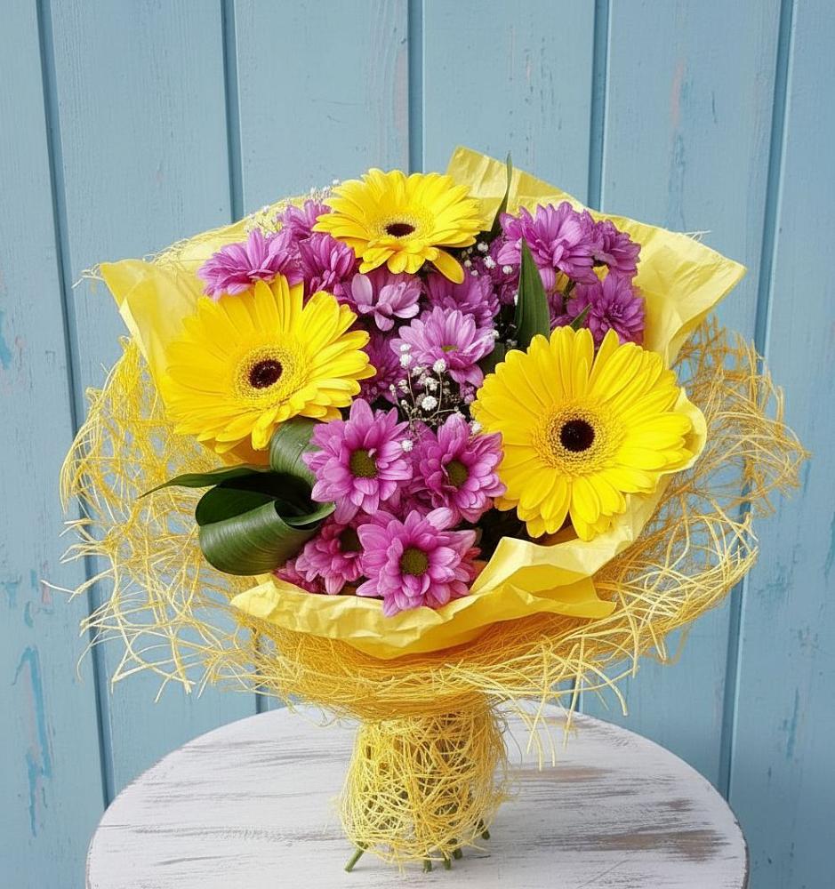 Букет цветов из: Хризантемы и Герберы в Пивоварихе
