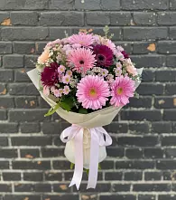 Букет цветов из:  Герберы и Хризантемы в Пивоварихе