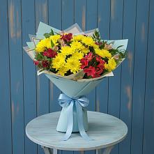 Букет цветов из:  Альстромерии и Хризантемы в Пивоварихе