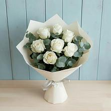 Букет Белые розы в Эвкалипте в Пивоварихе