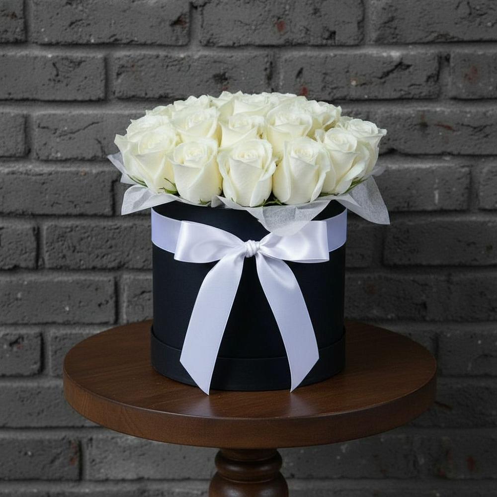 Цветочная композиция из Розы в шляпной коробке в Пивоварихе