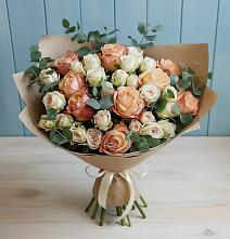Букет цветов из:  Альстромерии и Розы в Пивоварихе